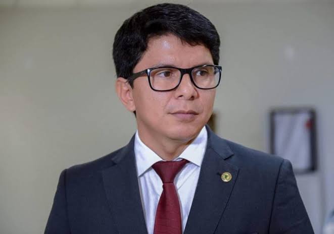 Jenilson Leite pretende conceder incentivos a expansão de energia solar no Acre e trocar energia elétrica por fotovoltaica em prédios público